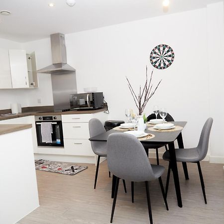 מנצ'סטר Obi'S House&Suites - Luxury 2Bed Duplex Apartment With Balcony מראה חיצוני תמונה